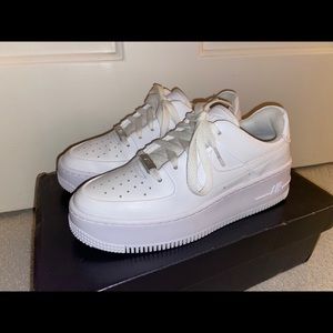 Nike Air Force 1 Sage Low